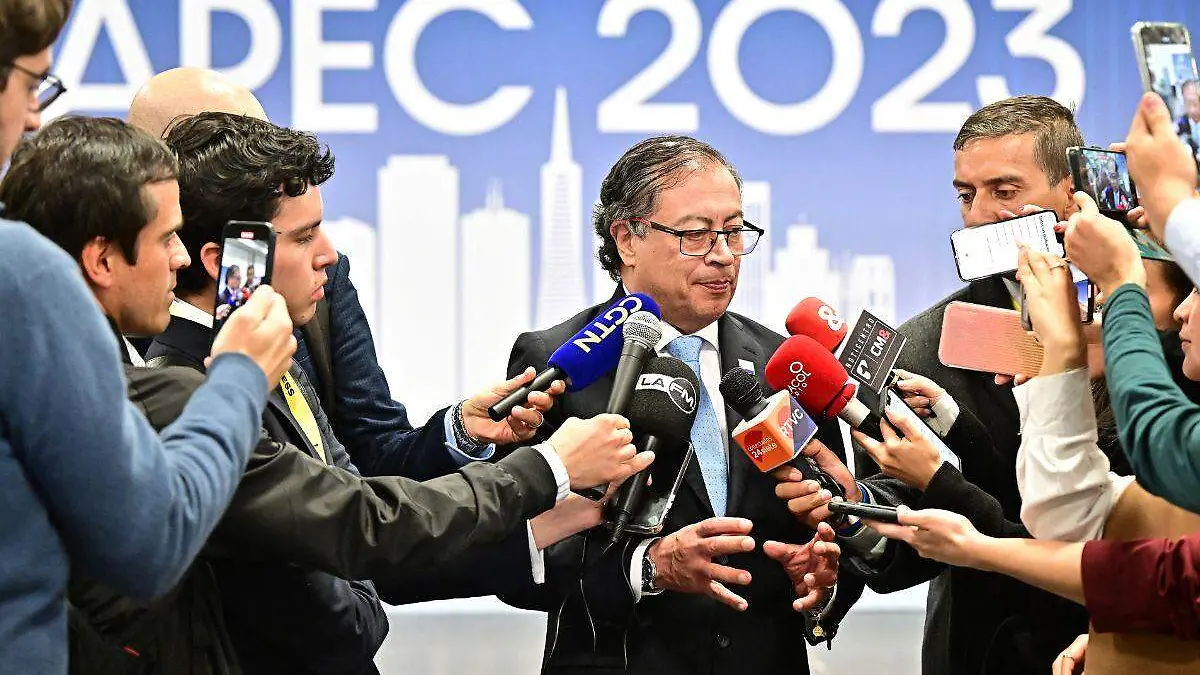 Gustavo Petro en la APEC